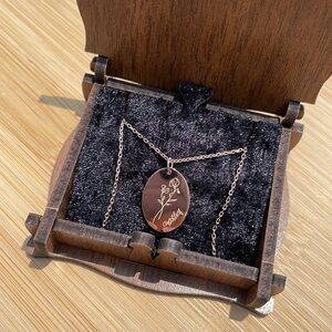 Brand New Rose 18K Gold Filled Sweet Pea Flower Necklace "Ashley" Personalized